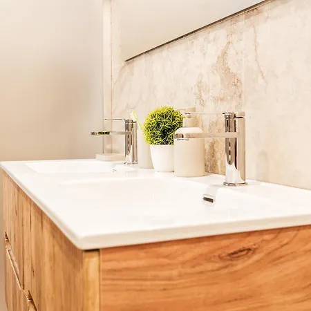 Genova - Lingotto Fiere, Metro, Hospitals Apartament Turyn